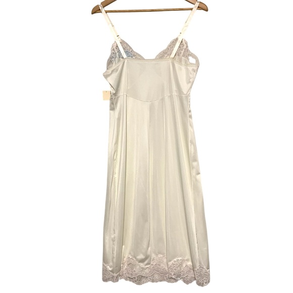 NWT Vintage French Maid Full Length Slip in Ivory & Pale Pink | Size 36 - Picture 9 of 12